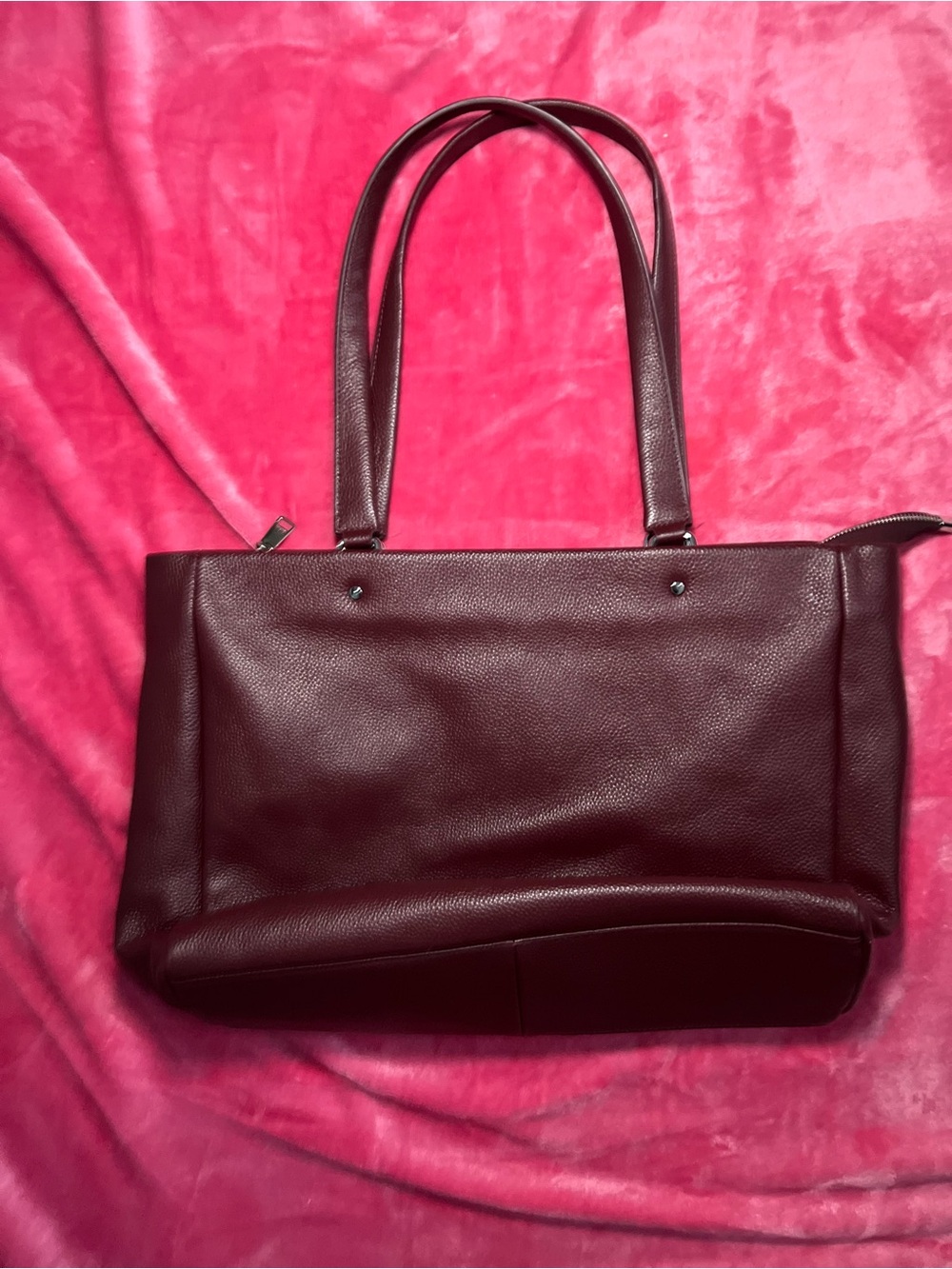 Classic Women's Leather Tote Bag in Deep Burgundy